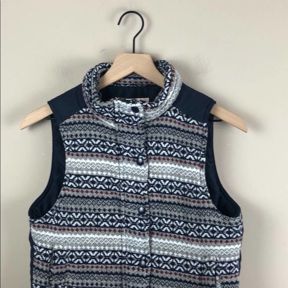 Skies Are Blue Knit Puffer Vest (Size Small) - Picture 3 of 8